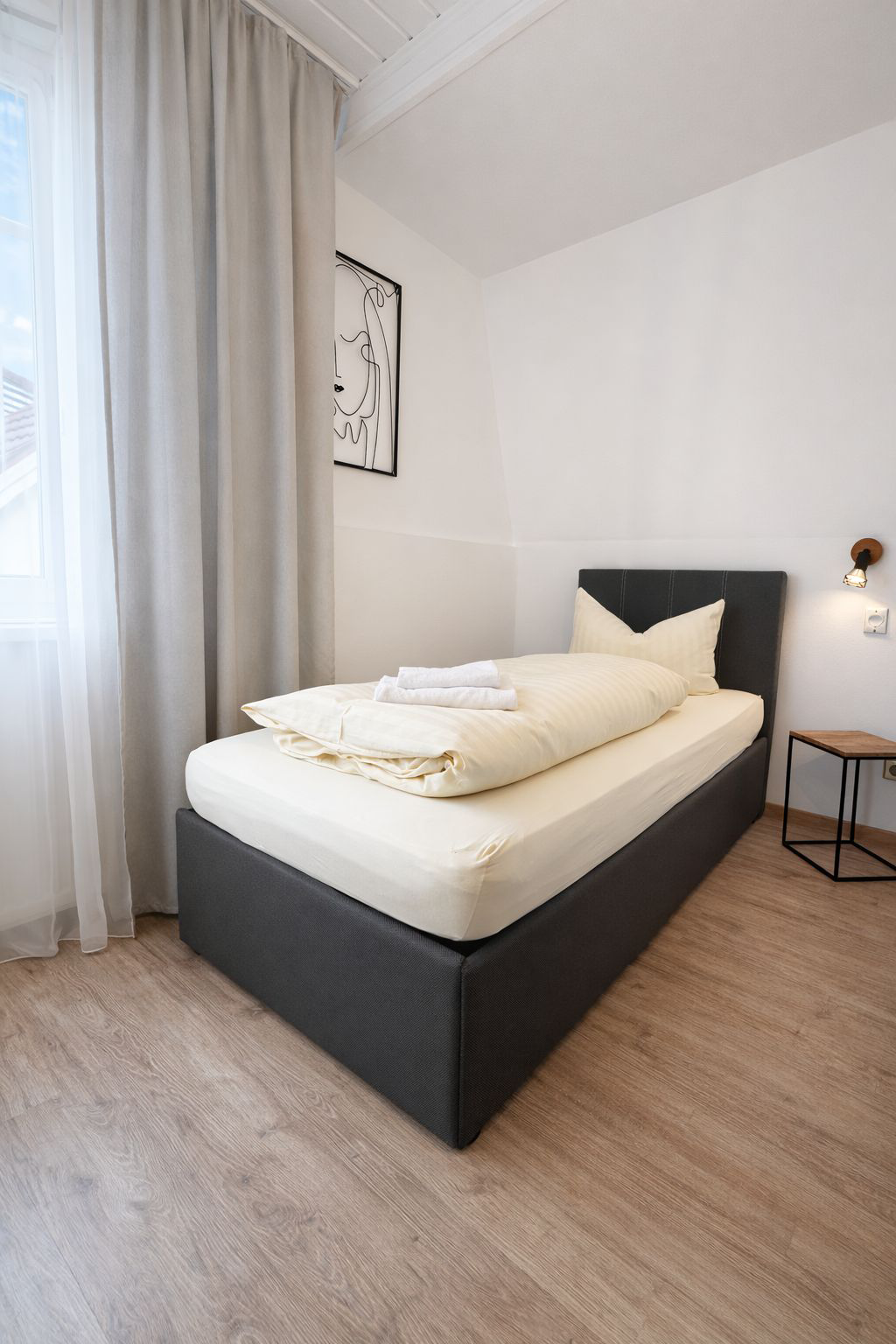 Ein Einpersonen Boxspringbett